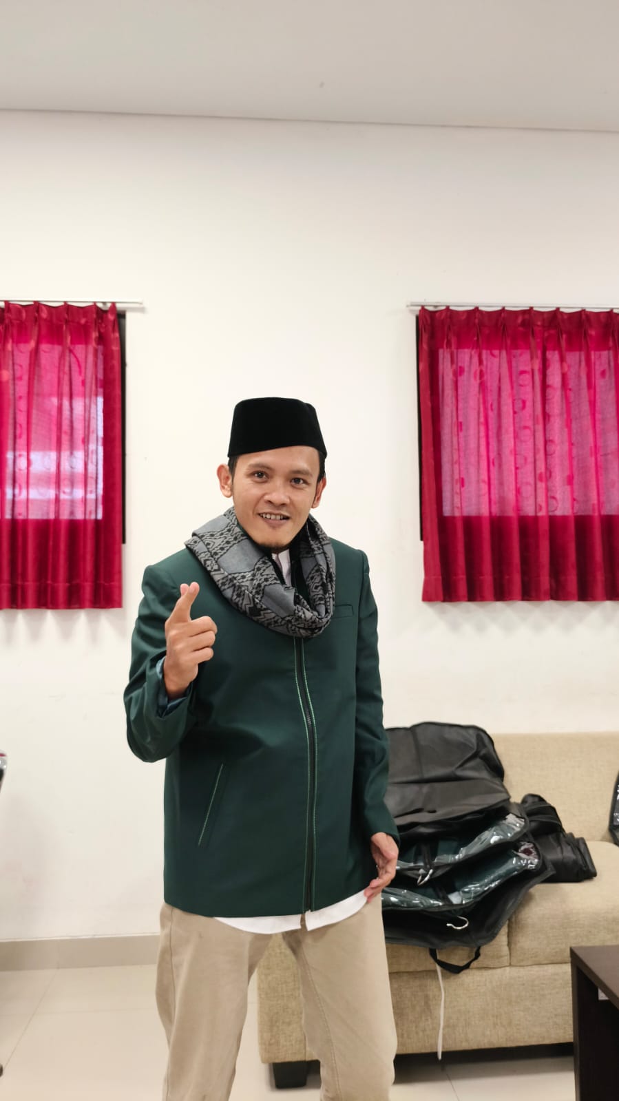 Foto Dr. Mochammad Achwan Baharuddin, M.Hum